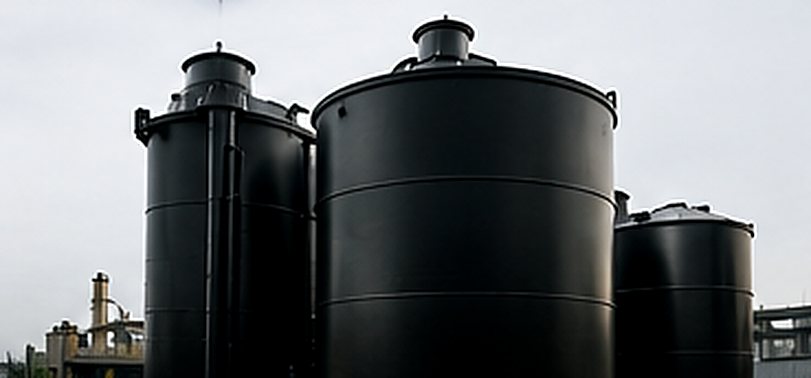 Acid-proof tanks built with ebonite rubber lining